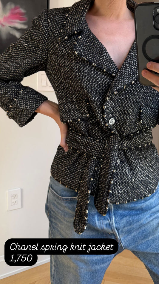Chanel knit with belt